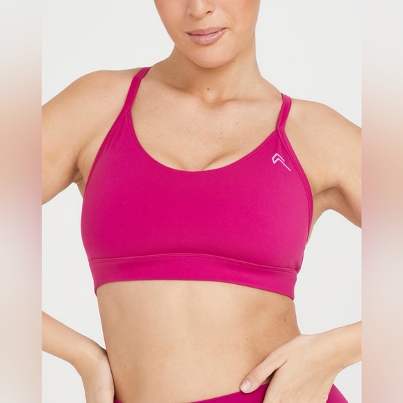 Oner Active Other - Oner Active everyday sports bra in fuchsia